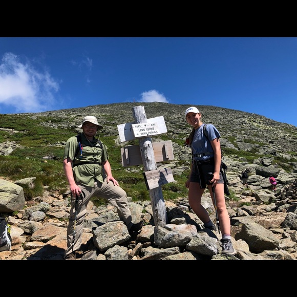 Meet your Posher, Cierra - Picture 4 of 4